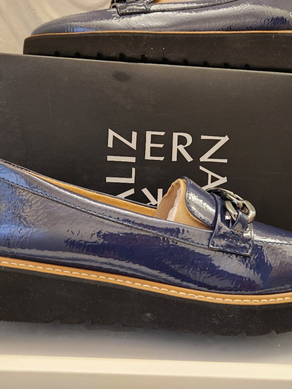 Naturalizer Emmal Haven Blue Patent Loafers. NIB. Size 9